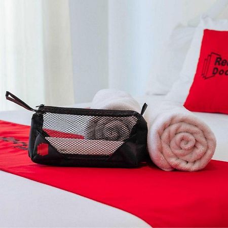 Reddoorz Syariah Near Hajimena Lampung Hotel Bandar Lampung Ngoại thất bức ảnh