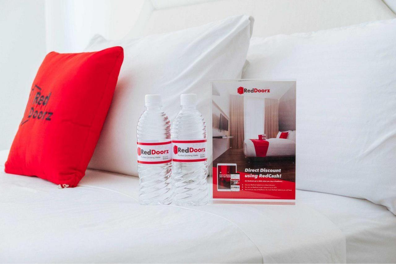 Reddoorz Syariah Near Hajimena Lampung Hotel Bandar Lampung Ngoại thất bức ảnh